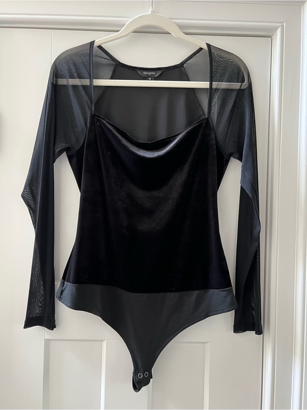 NWOT Banana Republic Black Velvet Mesh Long-Sleeve Bodysuit Size M